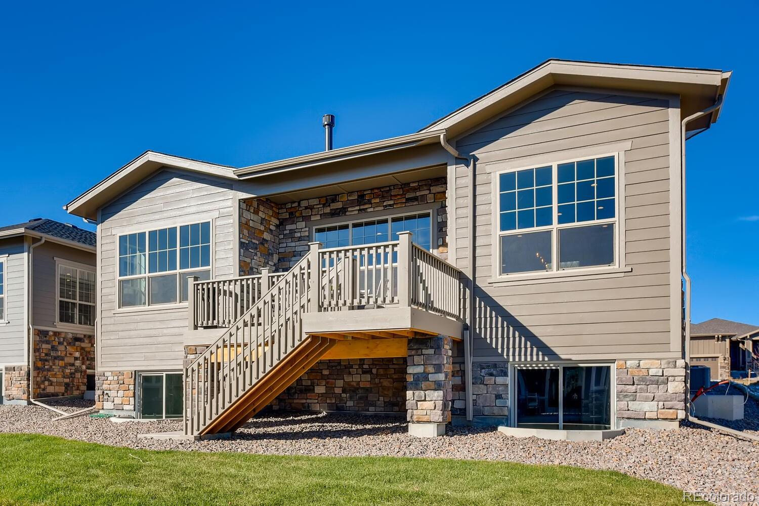 8492 South Rome Way Aurora, CO 80016 - Photo 12 of 18 Gallery Image 12