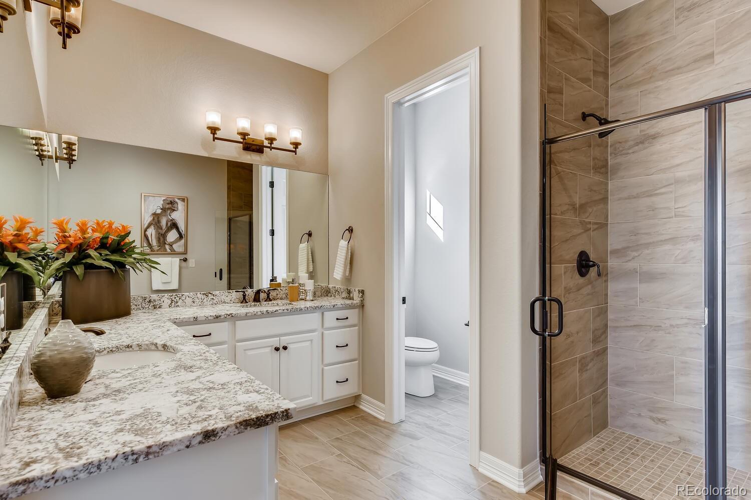 8492 South Rome Way Aurora, CO 80016 - Photo 9 of 18 Gallery Image 9