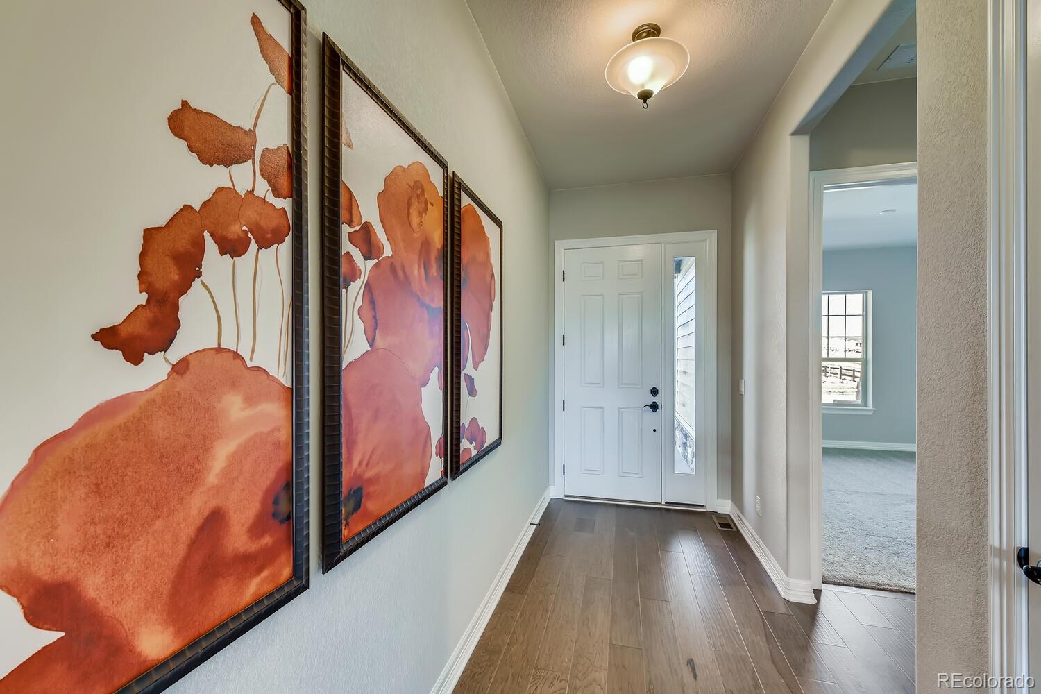 8492 South Rome Way Aurora, CO 80016 - Photo 10 of 18 Gallery Image 10