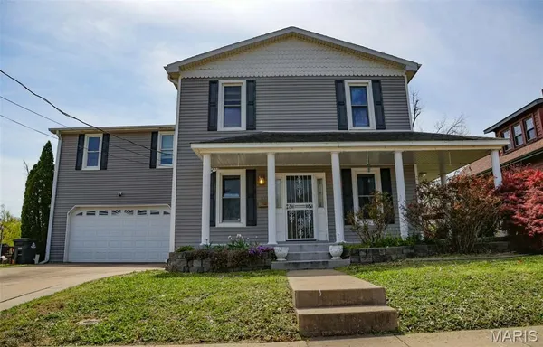 $220,000 | 413 East Sainte Marie Street, Perryville, MO 63775