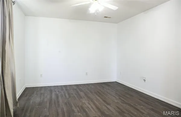 $220,000 | 413 East Sainte Marie Street, Perryville, MO 63775