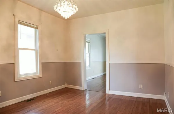 $220,000 | 413 East Sainte Marie Street, Perryville, MO 63775