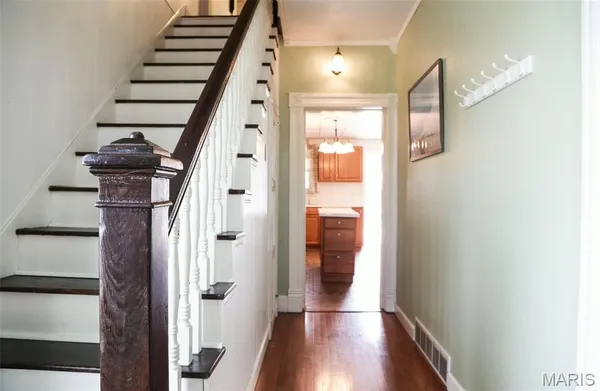 $220,000 | 413 East Sainte Marie Street, Perryville, MO 63775