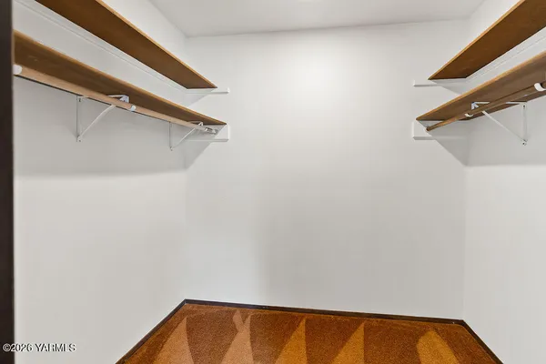 $235,000 | 4611 West Glenmore Circle, Unit D, Yakima, WA 98908