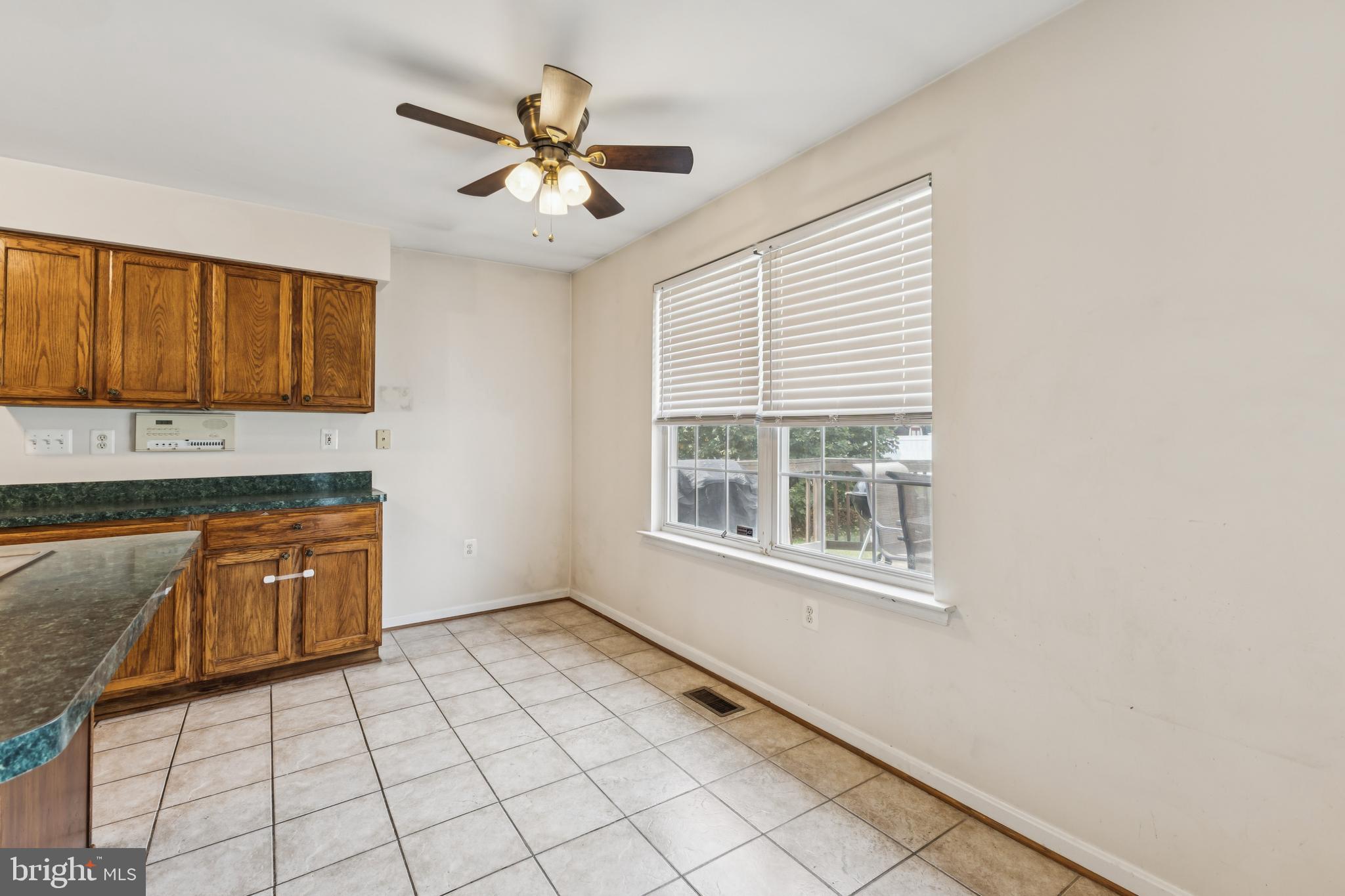 8305 Joan Place Clinton, MD 20735 - Photo 18 of 40