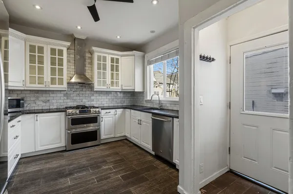 $3,750 | 37 West 34th Street, Unit 1, Bayonne, NJ 07002