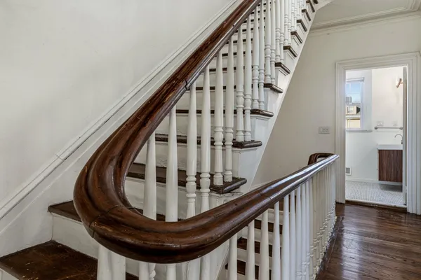 $3,750 | 37 West 34th Street, Unit 1, Bayonne, NJ 07002