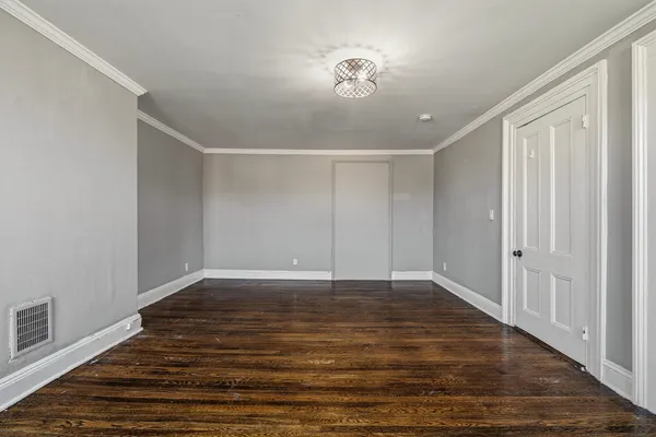 $3,750 | 37 West 34th Street, Unit 1, Bayonne, NJ 07002