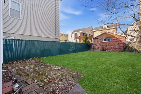 $3,750 | 37 West 34th Street, Unit 1, Bayonne, NJ 07002