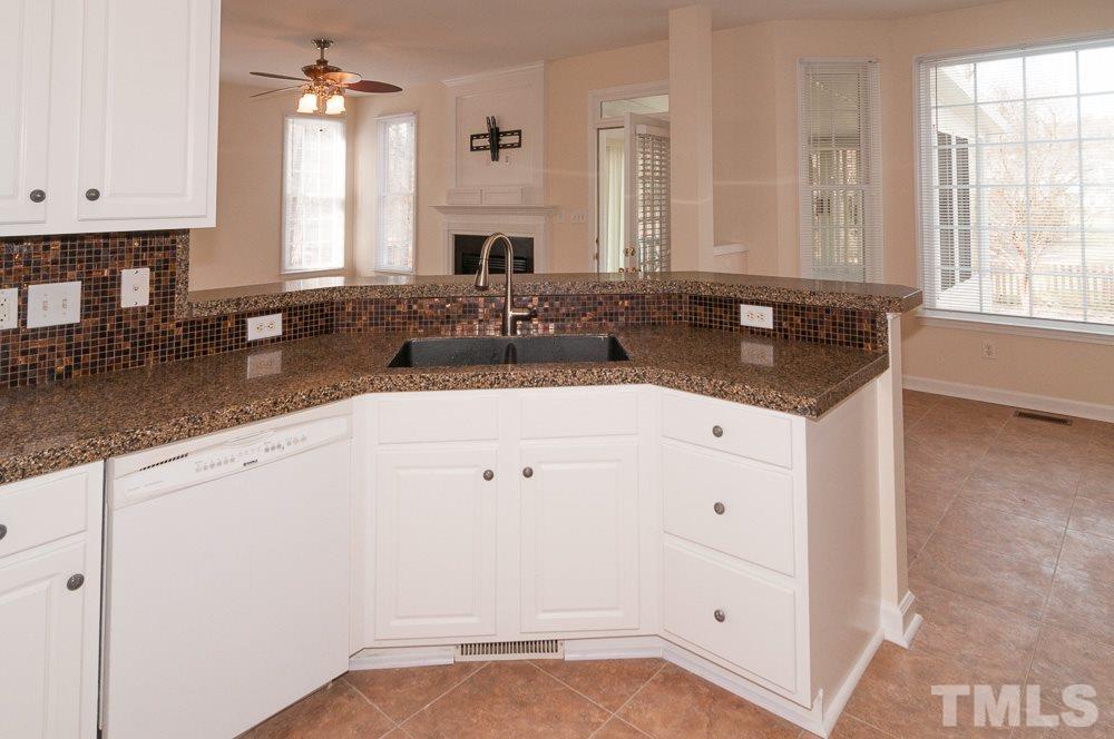 1904 Patterson Grove Road Apex, NC 27502 - Photo 3 of 24 Gallery Image 3