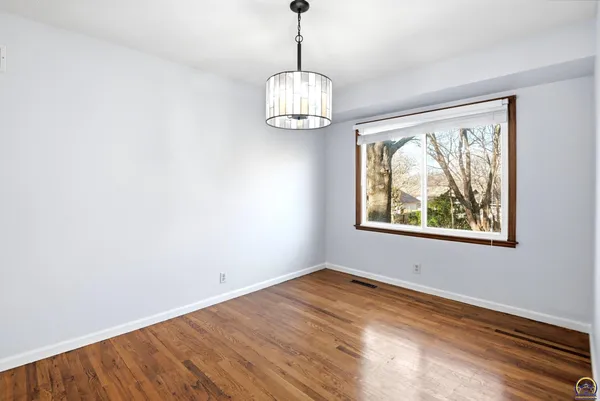 $279,000 | 3225 Southwest MacVicar Avenue, Topeka, KS 66611