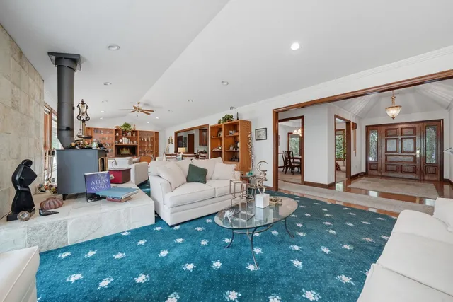 $775,000 | 19491 East Clinton Road, Jackson, CA 95642