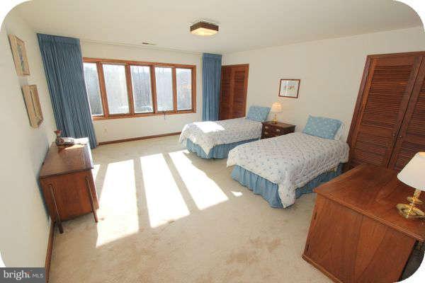 1017 Bellview Road McLean, VA 22102 - Photo 19 of 30 Bedroom