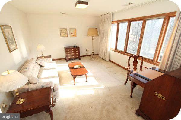1017 Bellview Road McLean, VA 22102 - Photo 21 of 30 Interior (General)