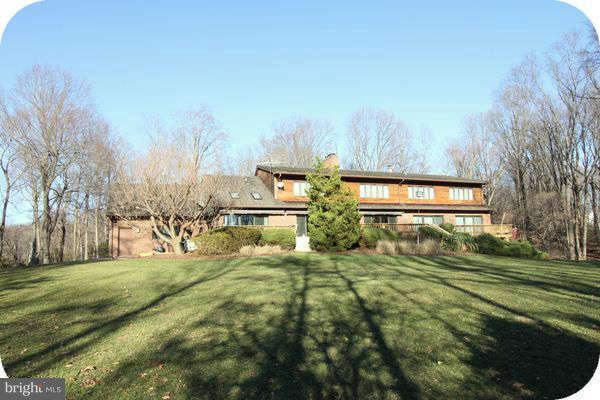 1017 Bellview Road McLean, VA 22102 - Photo 27 of 30 Exterior (Rear)