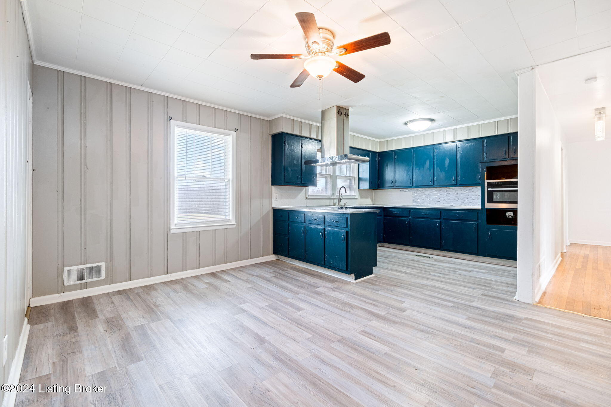 8001 Bagdad Road Bagdad, KY 40003 - Photo 20 of 33 8001 Bagdad Rd-30 Kitchen