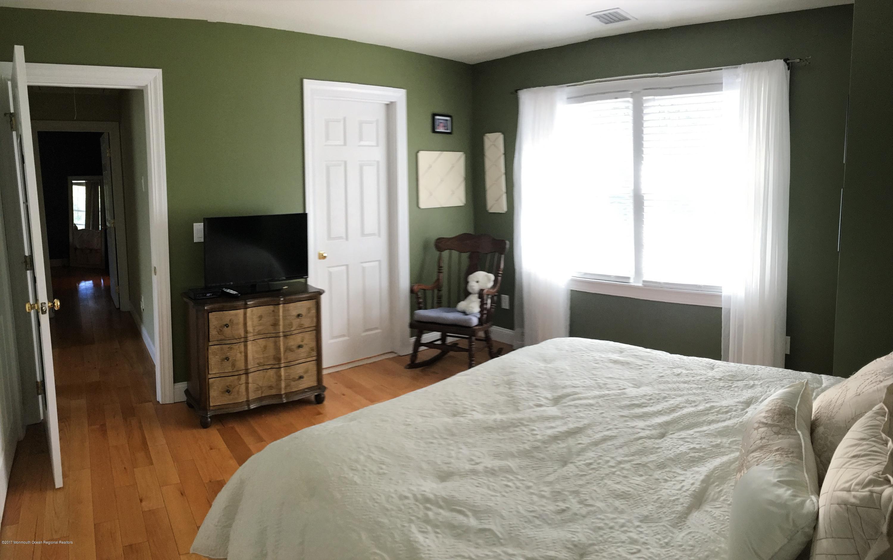336 Windeler Road Howell, NJ 07731 - Photo 26 of 39 IMG_6956
