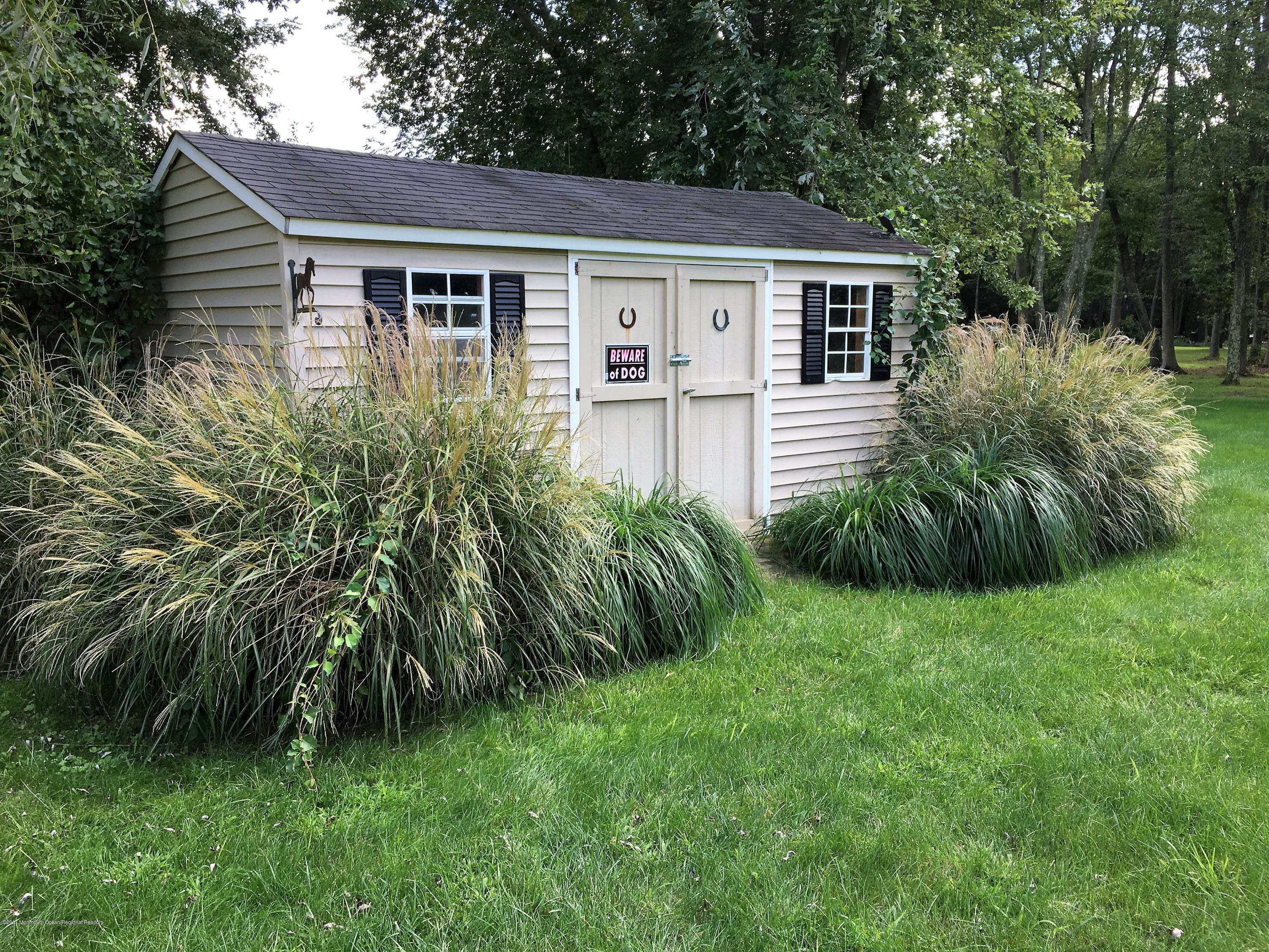 336 Windeler Road Howell, NJ 07731 - Photo 37 of 39 IMG_6981