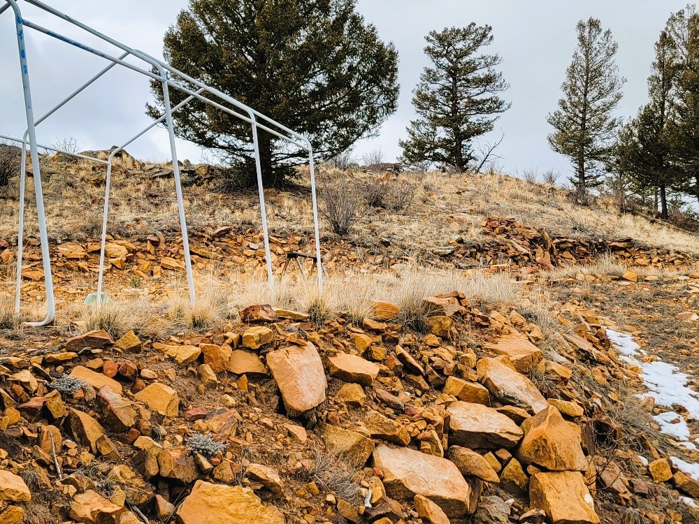 403 Redhill Road Fairplay, CO 80440 - Photo 17 of 40 a view of a backyard of the house