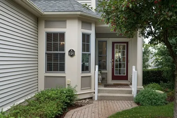 $3,850 | 68 Charles Court, Unit 68, Southborough, MA 01772