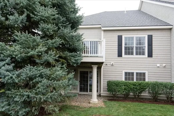 $3,850 | 68 Charles Court, Unit 68, Southborough, MA 01772