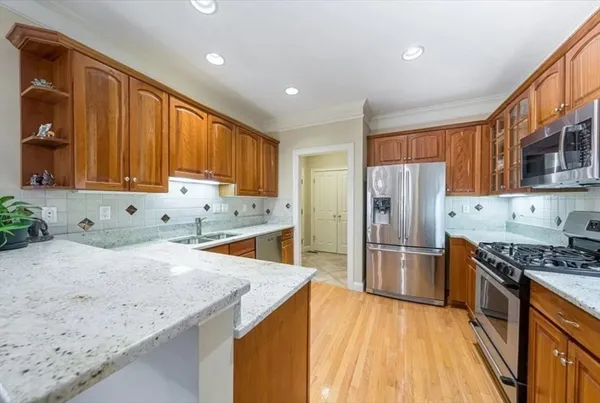 $3,850 | 68 Charles Court, Unit 68, Southborough, MA 01772