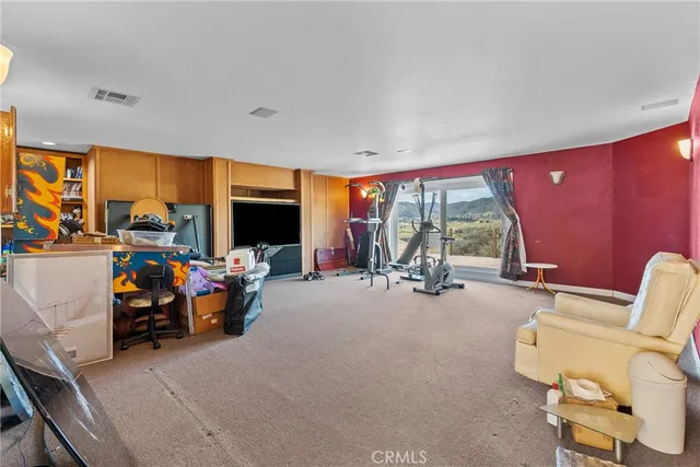 $879,000 | 40647 Shallow Springs Road, Leona Valley, CA 93551