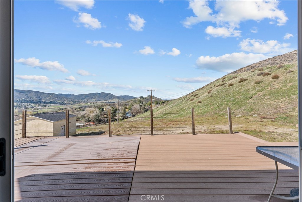 40647 Shallow Springs Road Leona Valley, CA 93551 - Photo 37 of 41 a view of a terrace