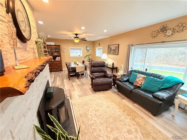 $379,900 | 92 Cc Road, Williamstown, NY 13493
