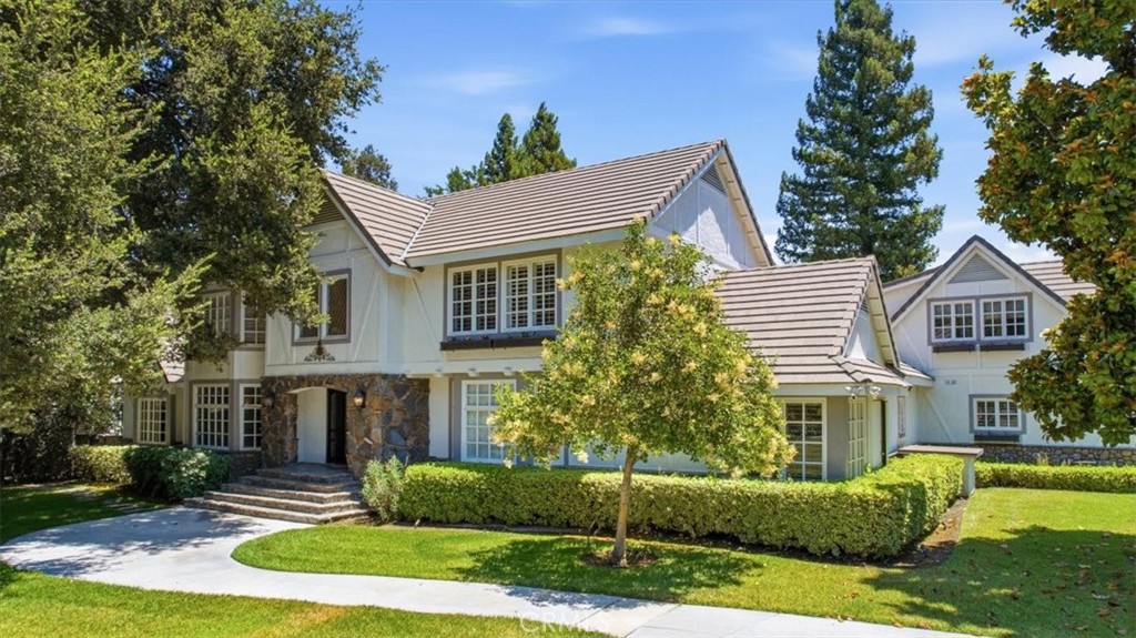 26650 MacMillan Ranch Road Canyon Country, CA 91387 - Photo 2 of 55