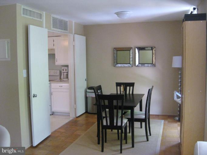 1610 Chimney House Road, Unit 1610 Reston, VA 20190 - Photo 5 of 12 Dining Room #2