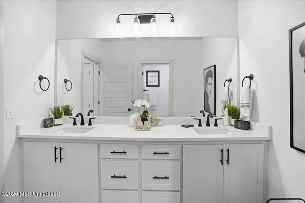 $595,000 | 272 Arbor Trail, Brandon, MS 39047