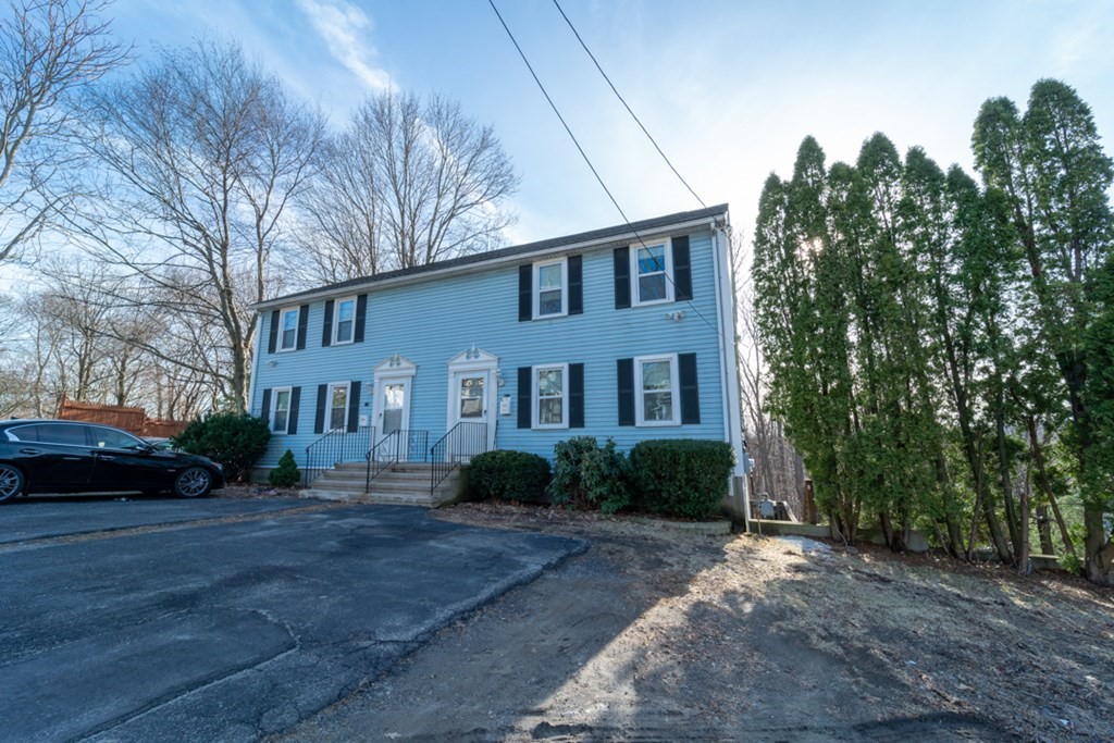 274 Massasoit Road Worcester, MA 01604 - Photo 1 of 28 Gallery Image 1