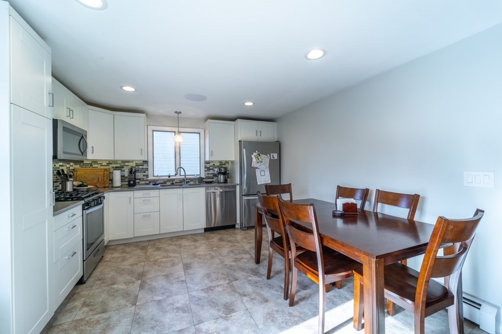 274 Massasoit Road Worcester, MA 01604 - Photo 5 of 28 Gallery Image 5
