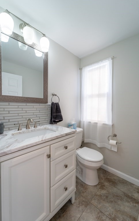 274 Massasoit Road Worcester, MA 01604 - Photo 9 of 28 Gallery Image 9