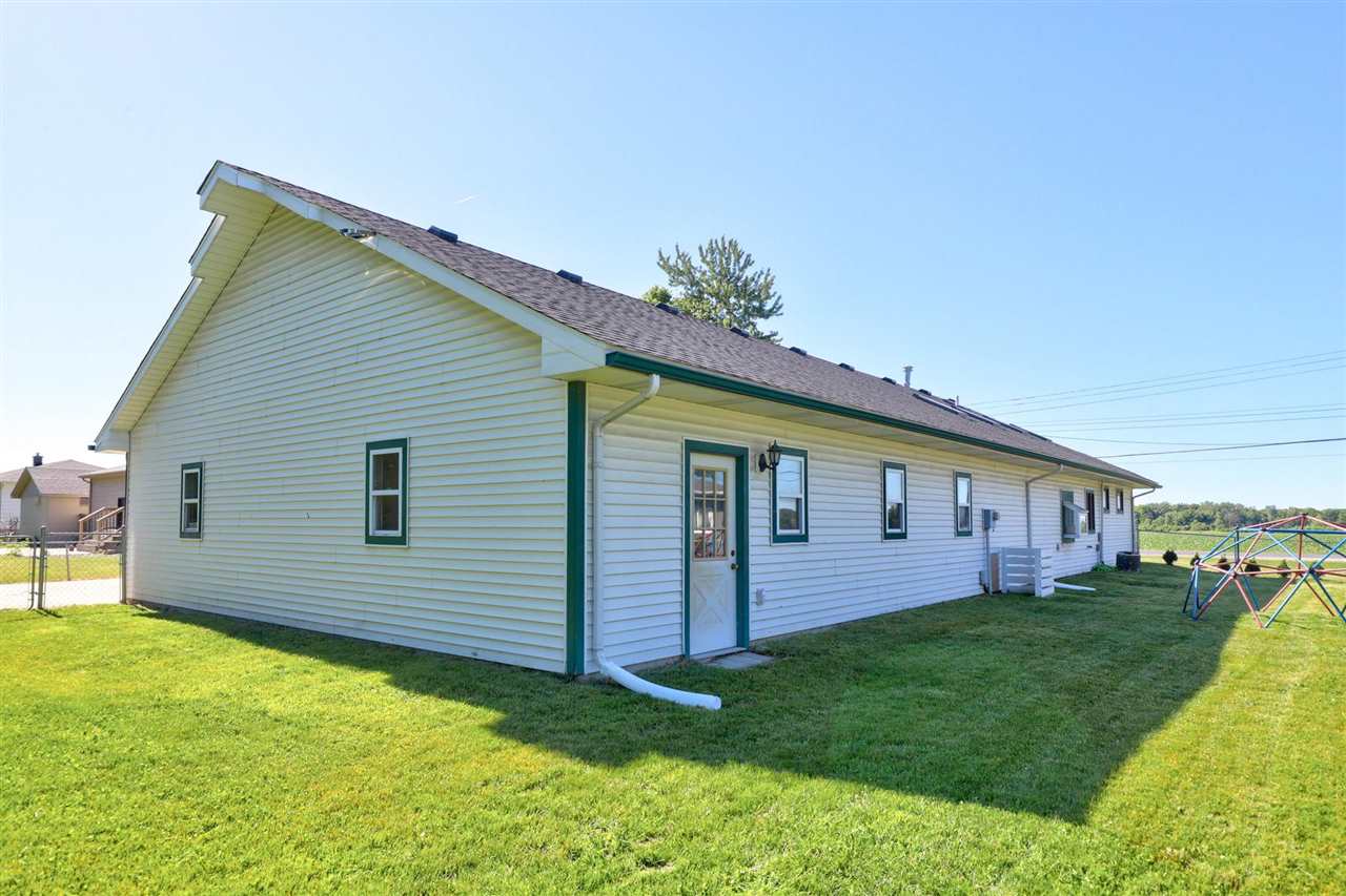 9760 West Freeland Road Freeland, MI 48623 - Photo 22 of 23