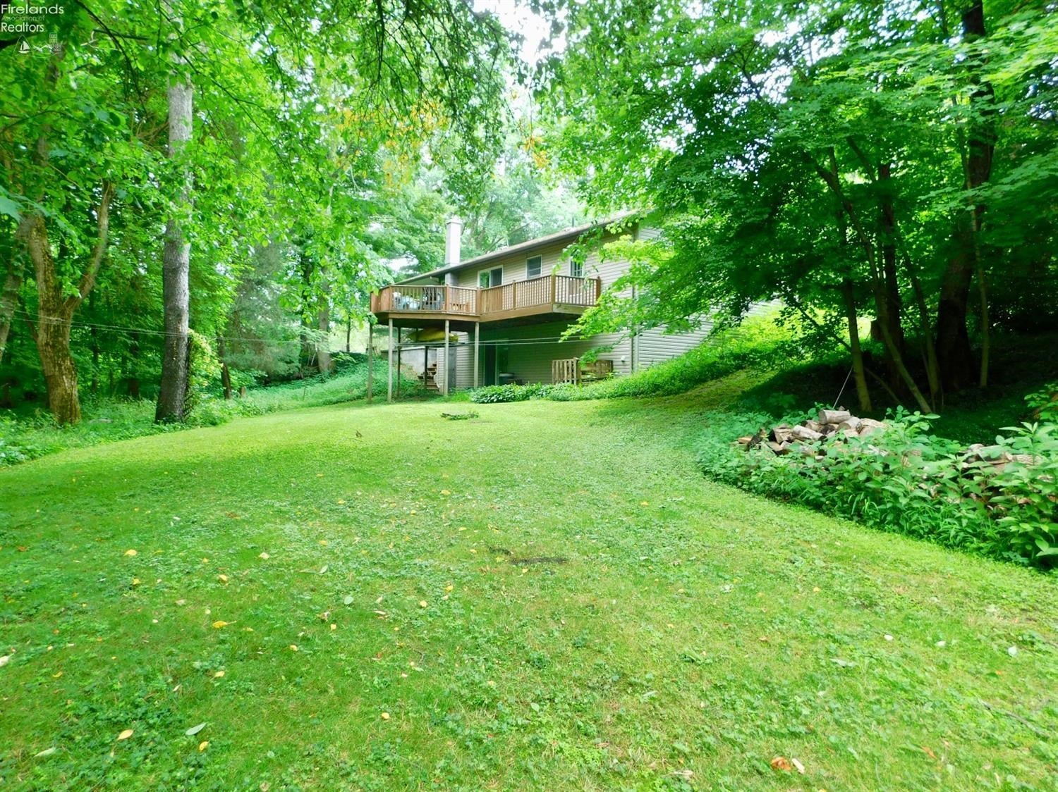 1260 Ridge Road North Norwalk, OH 44857 - Photo 3 of 39 Gallery Image 3
