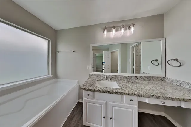 $1,895 | 15623 Ashbournne Springs Lane, Houston, TX 77095