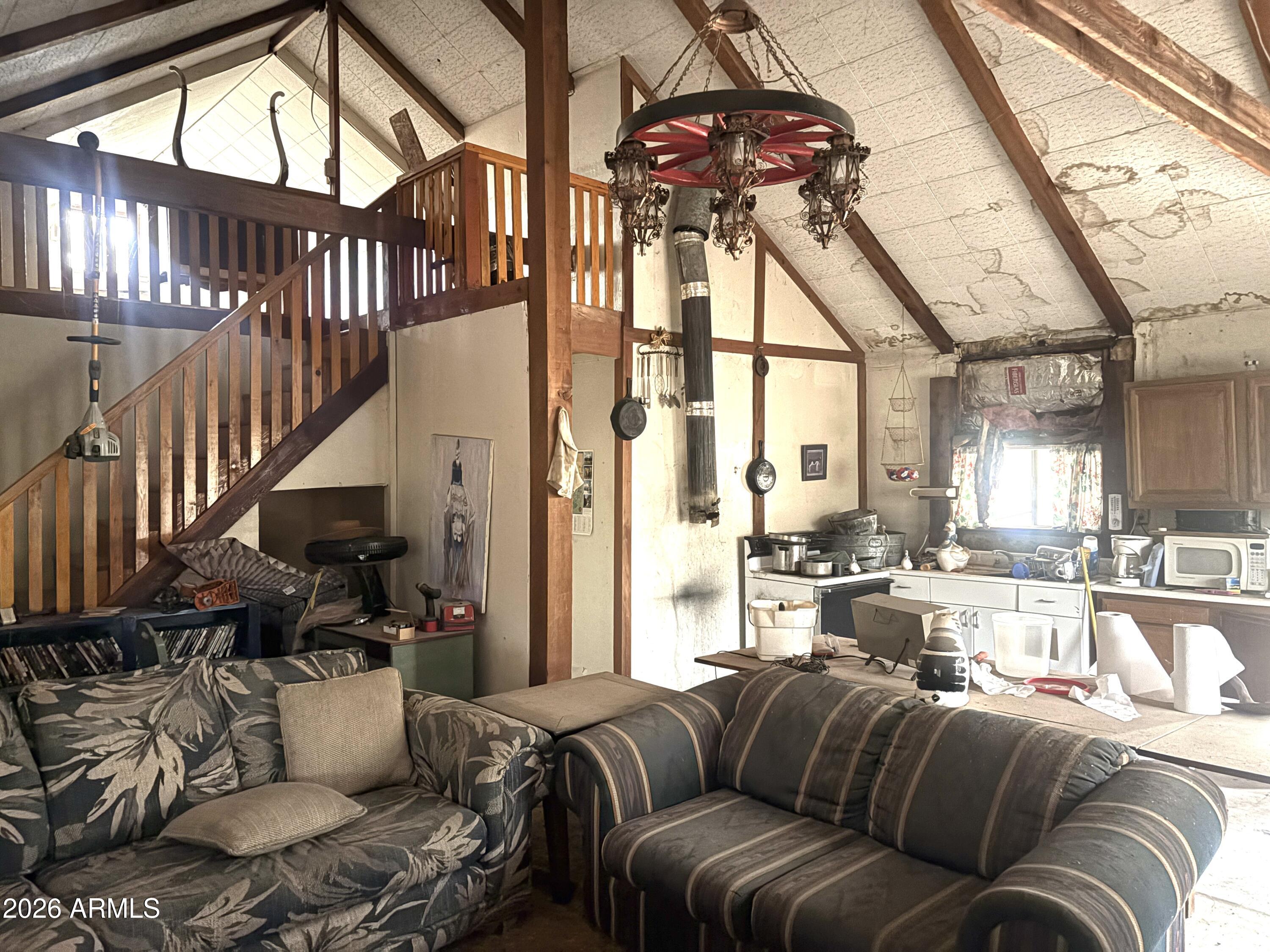 3130 Aspen Road Overgaard, AZ 85933 - Photo 10 of 30 Great Room