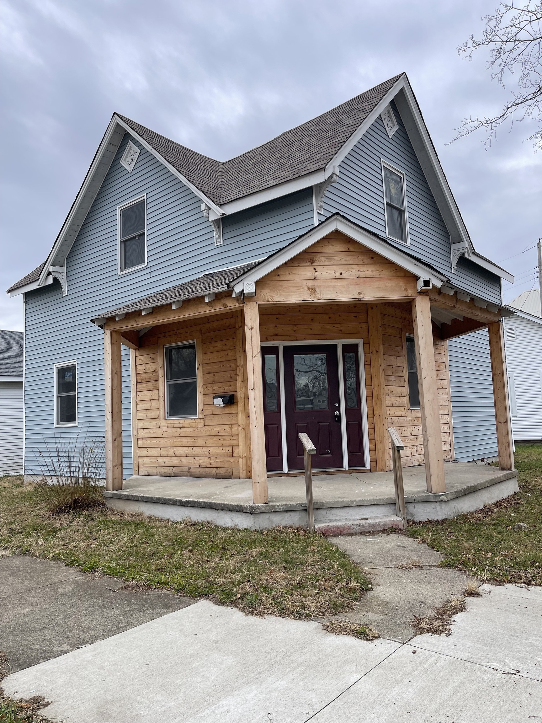202 West South St  