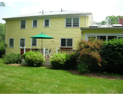 11 Lawndale Road Stoneham, MA 02180 - Photo 21 of 25 Gallery Image 21