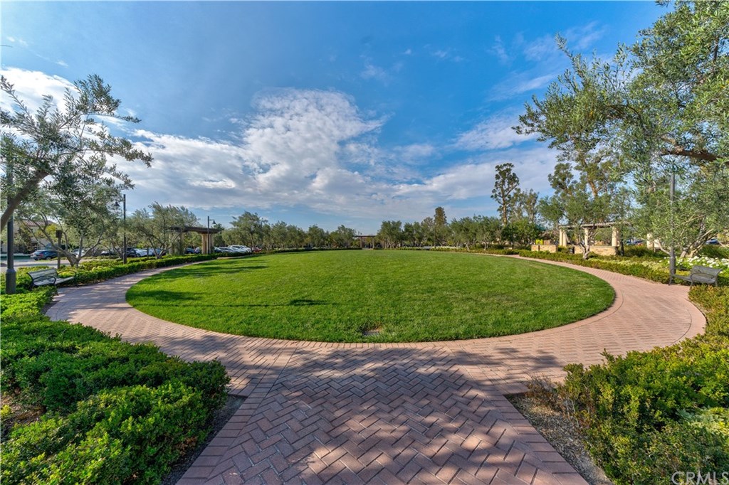 81 Fairymoss Irvine, CA 92620 - Photo 31 of 33