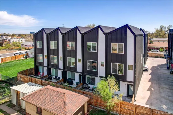 $2,750 | 4925 West 10th Avenue, Unit 116, Denver, CO 80204