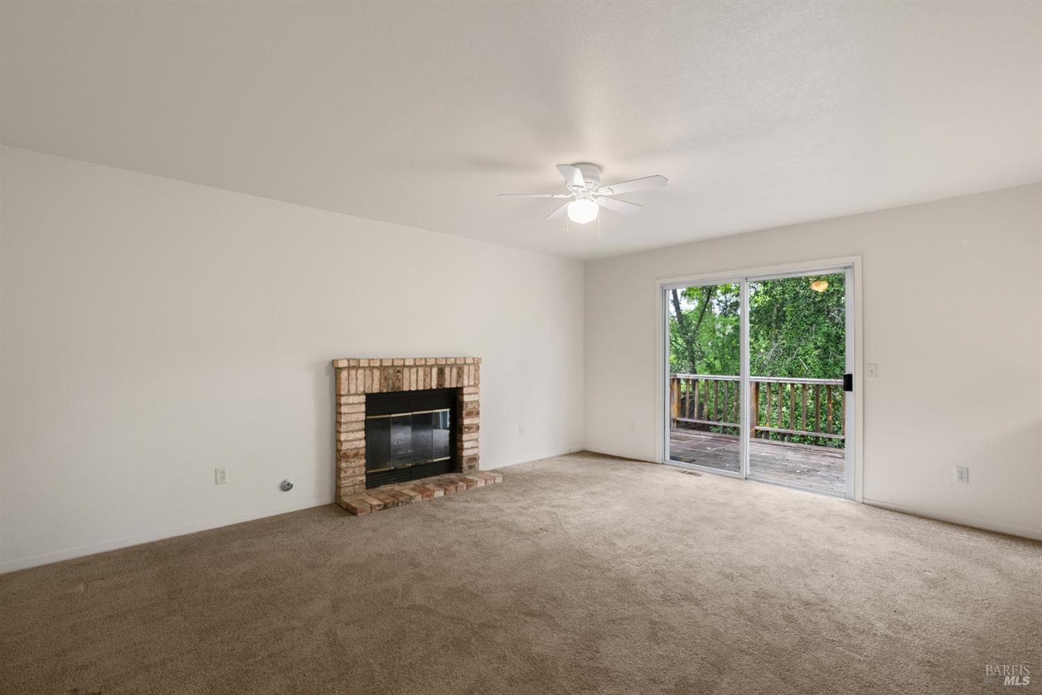 2319 Jennings Avenue Santa Rosa, CA 95401 - Photo 15 of 34