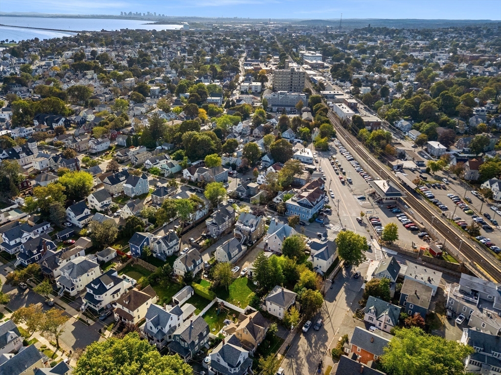189 Burrill Street, Unit 2 Swampscott, MA 01907 - Photo 18 of 21 an aerial view of multiple house