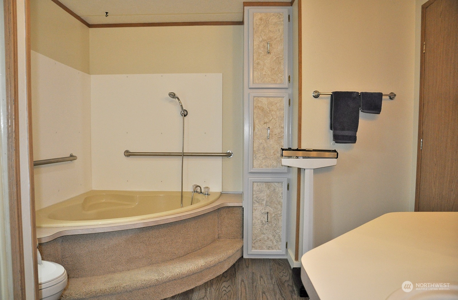 1785 Douglas Road, Unit 51 Friday Harbor, WA 98250 - Photo 17 of 33 Gallery Image 17