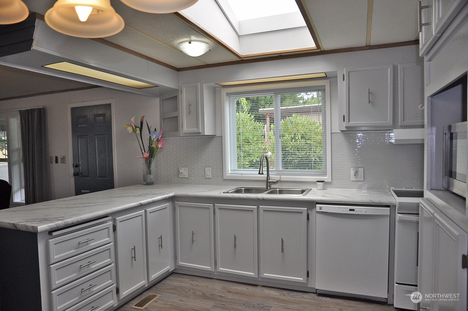 1785 Douglas Road, Unit 51 Friday Harbor, WA 98250 - Photo 6 of 33 Gallery Image 6