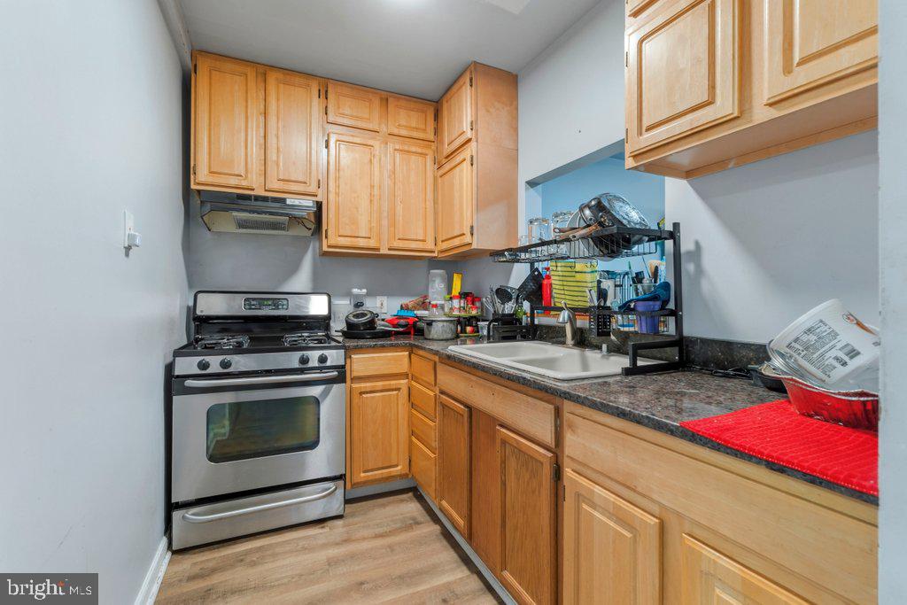 3921 Old York Road Baltimore, MD 21218 - Photo 7 of 23