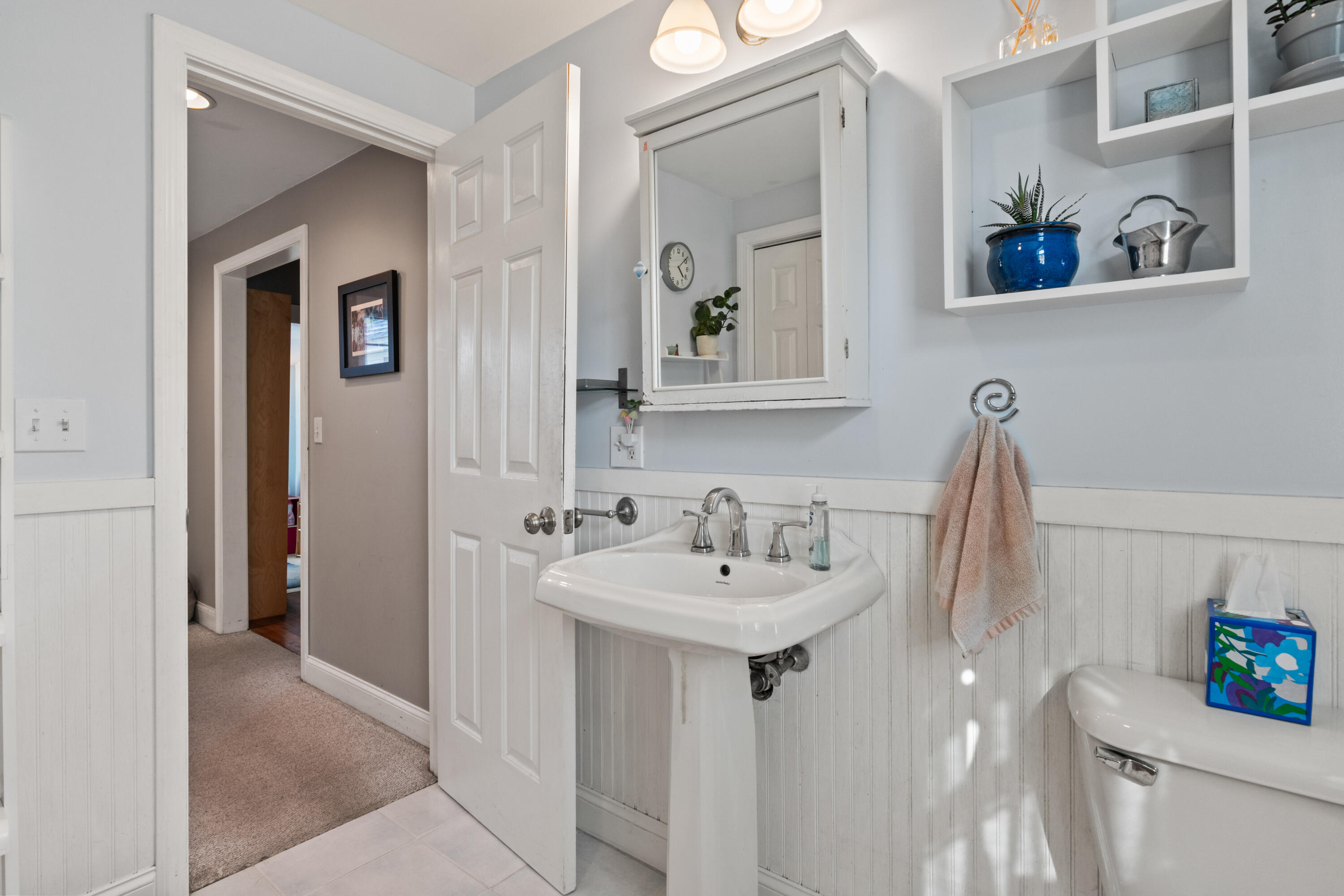 18 Governor Hill Road Eliot, ME 03903 - Photo 17 of 37 !st Floor Bath