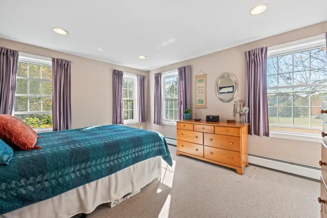 $680,000 | 18 Governor Hill Road, Eliot, ME 03903